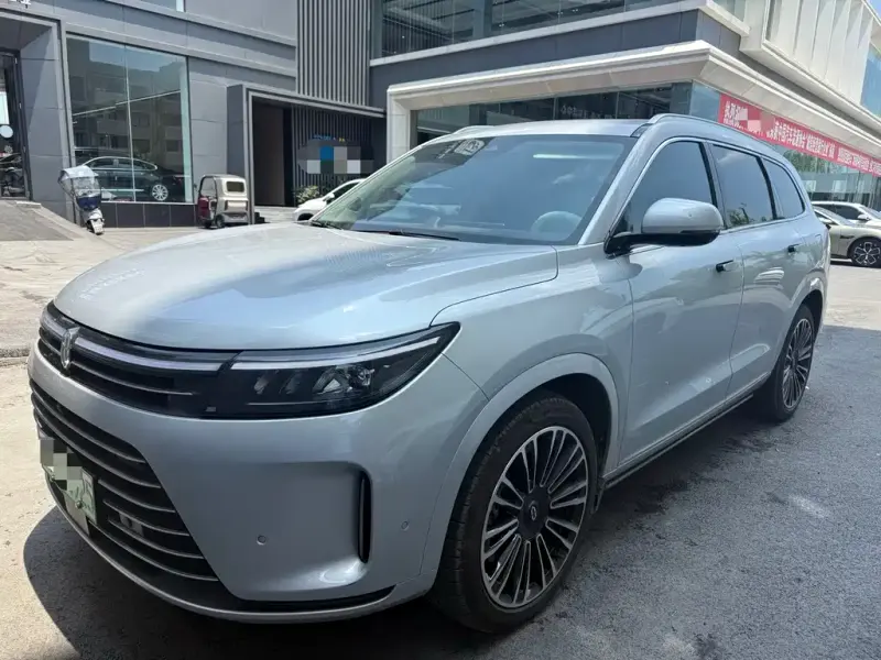 AITO M7, 2024