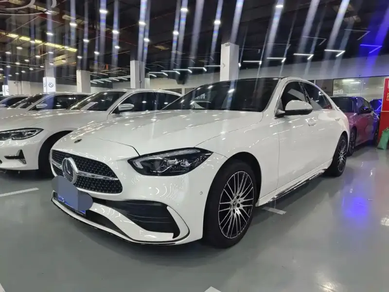 Mercedes-Benz C-Class, 2024