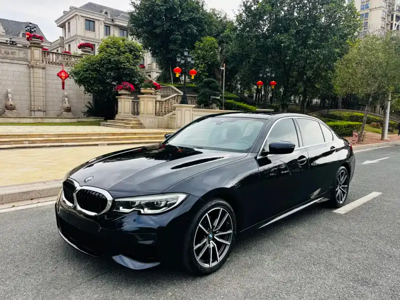 BMW 3 Series, 2021