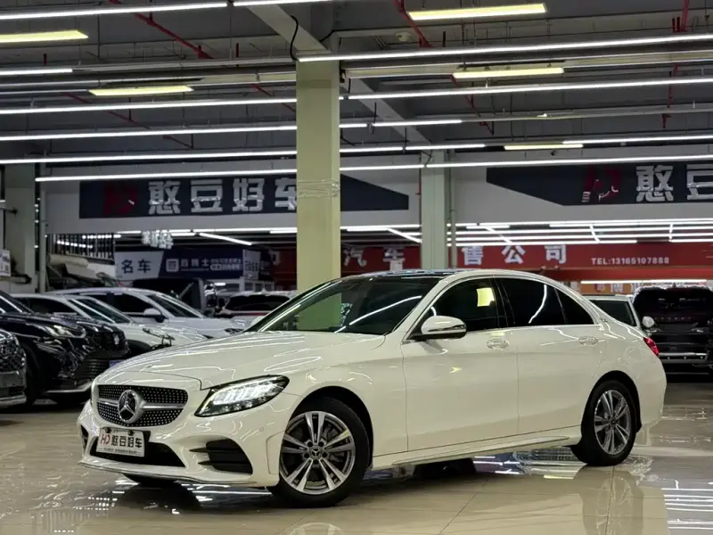 Mercedes-Benz C-Class, 2021