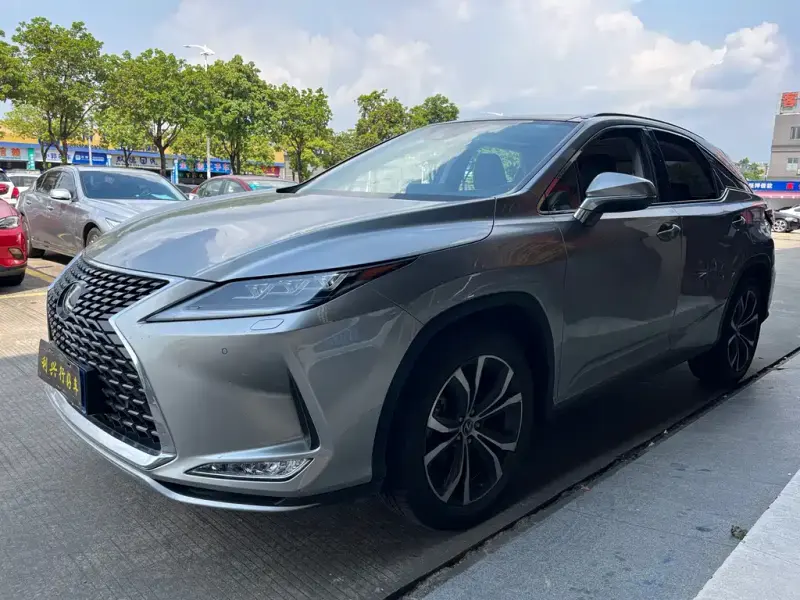 Lexus RX, 2020