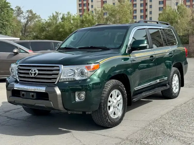 Toyota Land Cruiser, 2013