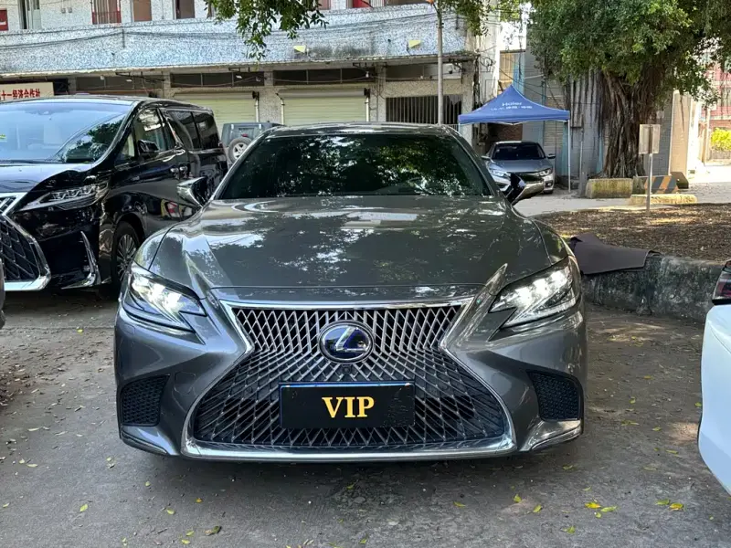 Lexus LS, 2019