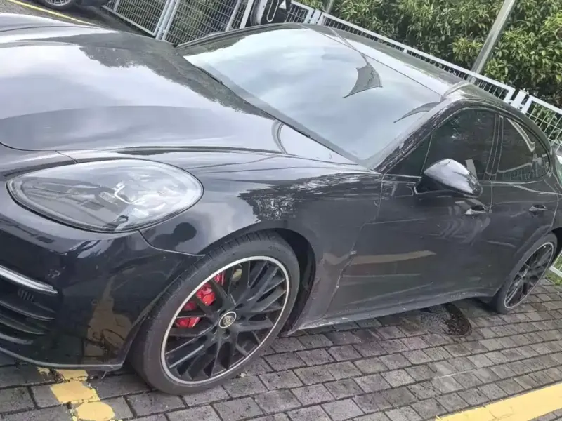 Porsche Panamera, 2021