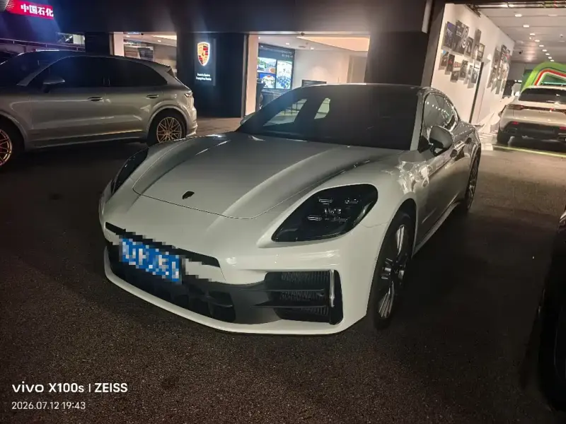 Porsche Panamera, 2026