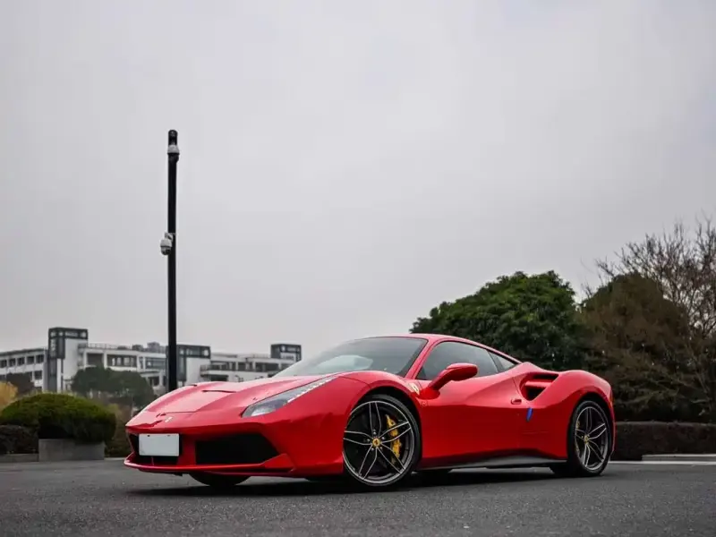 Ferrari 488, 2018
