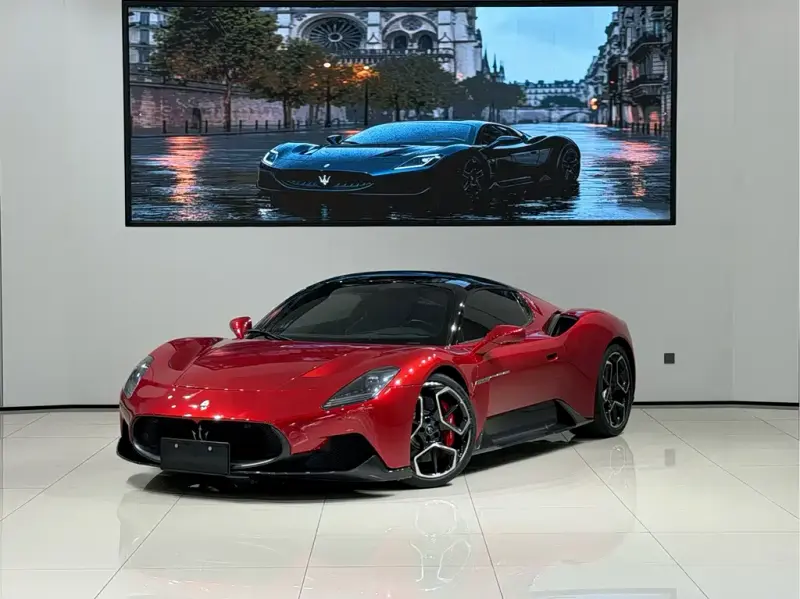 Maserati MC20, 2022