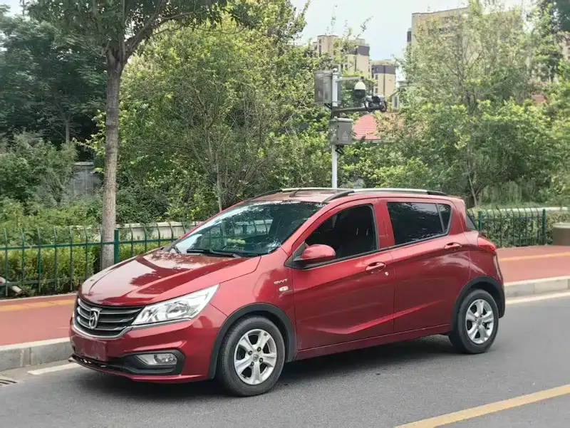 Baojun 310, 2018