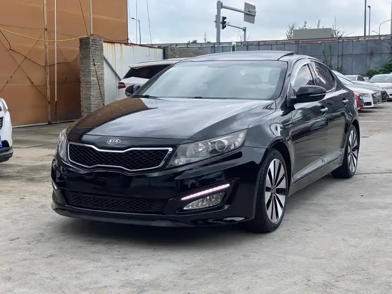 Kia K5, 2012