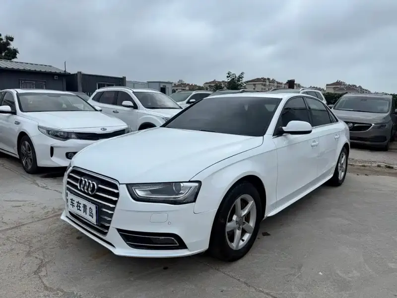 Audi A4L, 2014