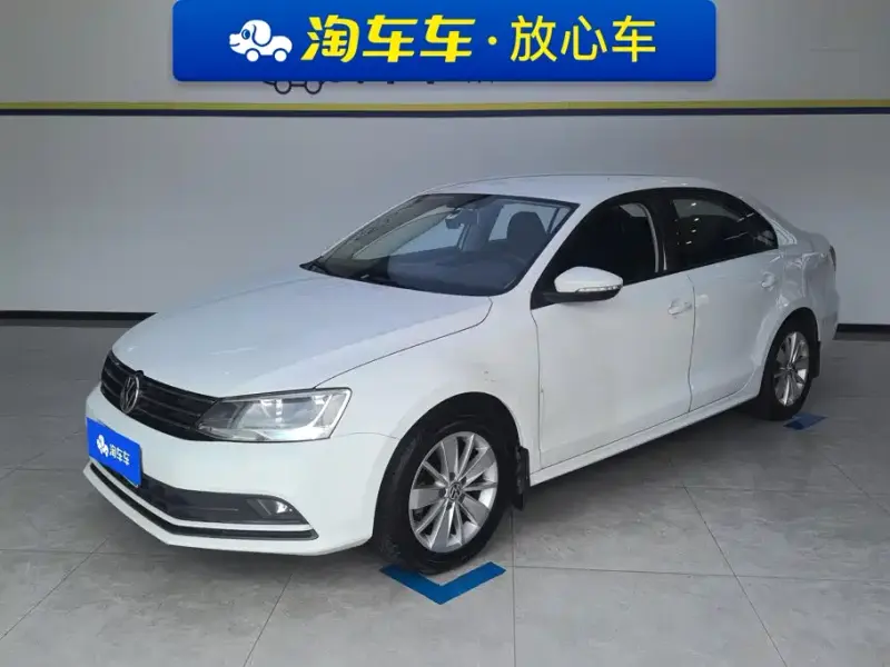 Volkswagen Sagitar, 2015