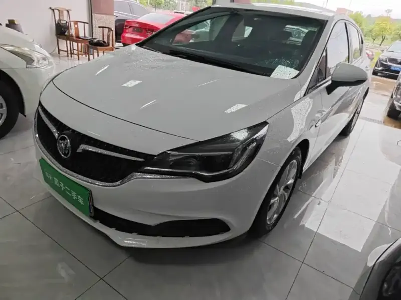 Buick Verano, 2018