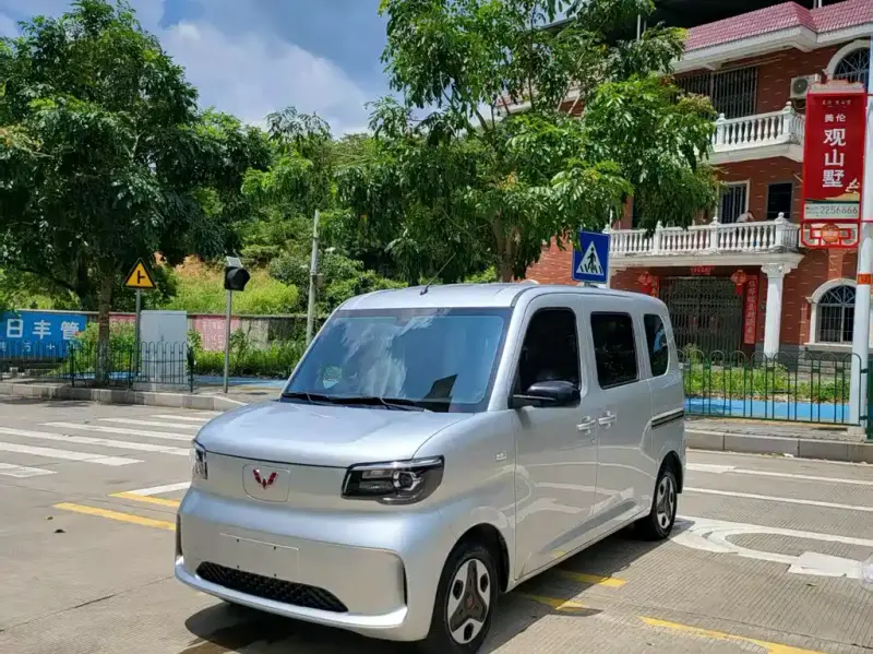 Wuling Zhiguang EV, 2025