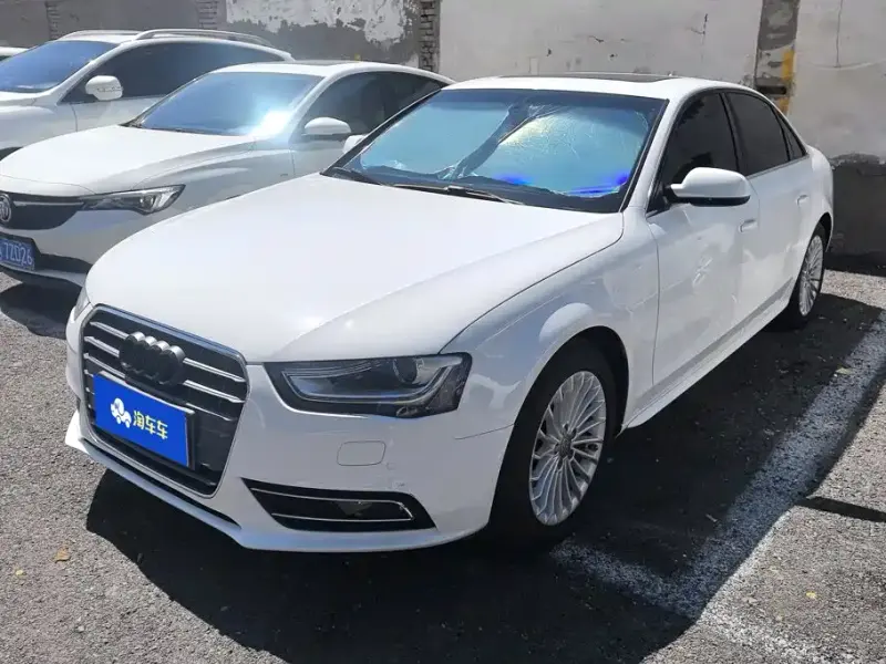 Audi A4L, 2015