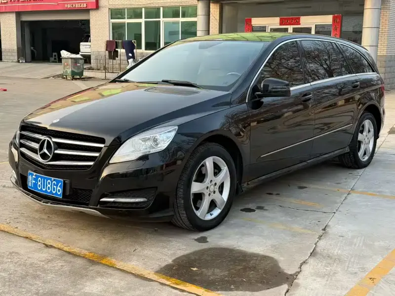 Mercedes-Benz R-Class, 2015