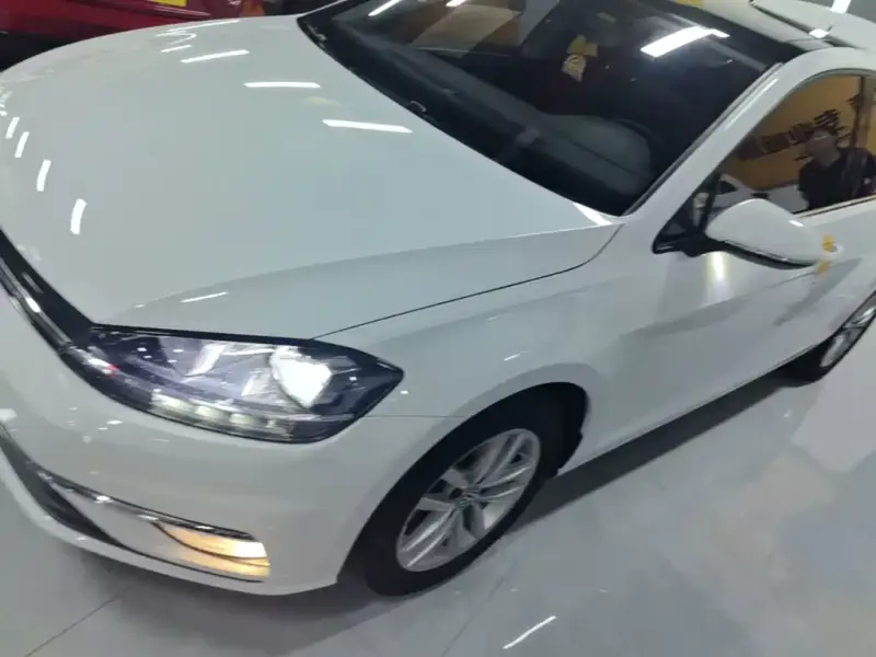 Volkswagen Golf, 2019