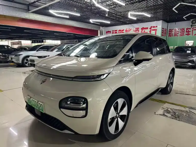 Baojun Yunduo, 2023