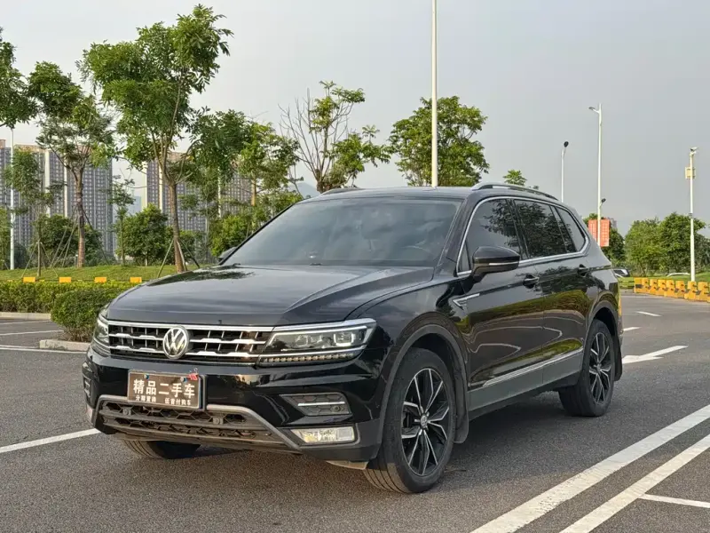 Volkswagen Tiguan L, 2018