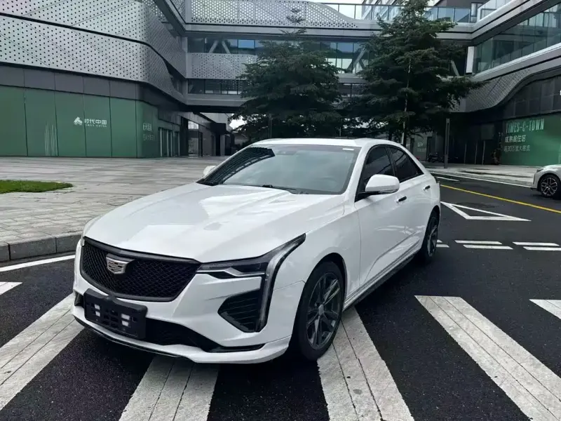 Cadillac CT4, 2021