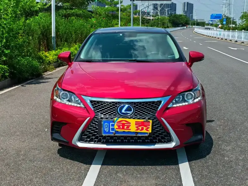 Lexus CT, 2020