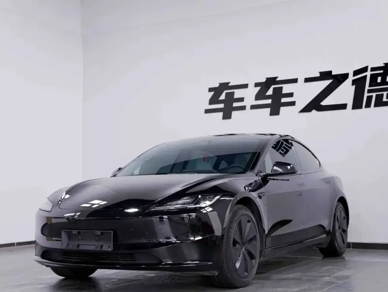 Tesla Model 3, 2024