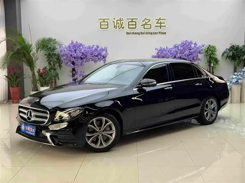 Mercedes-Benz E-Class, 2020 — фото 1