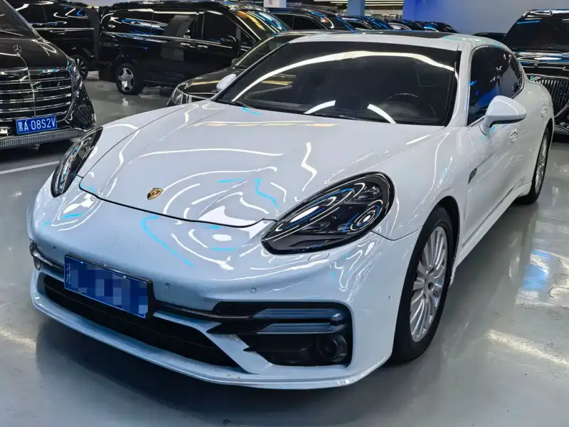 Porsche Panamera, 2016