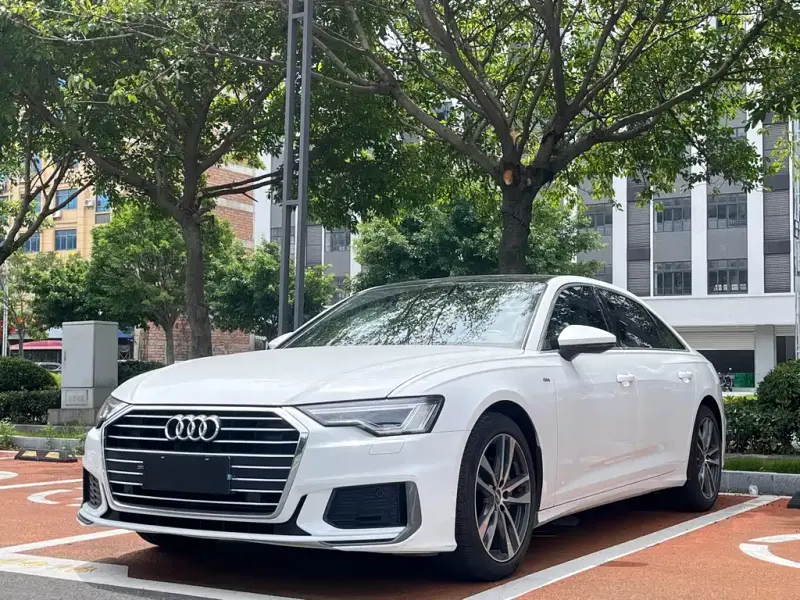 Audi A6L, 2021