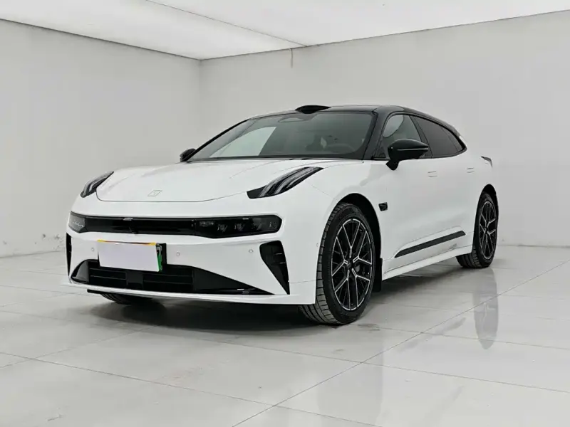 Zeekr 001, 2025