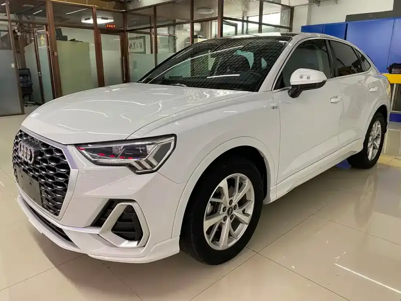 Audi Q3 Sportback, 2022