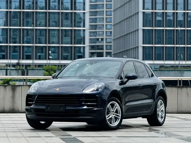 Porsche Macan, 2021