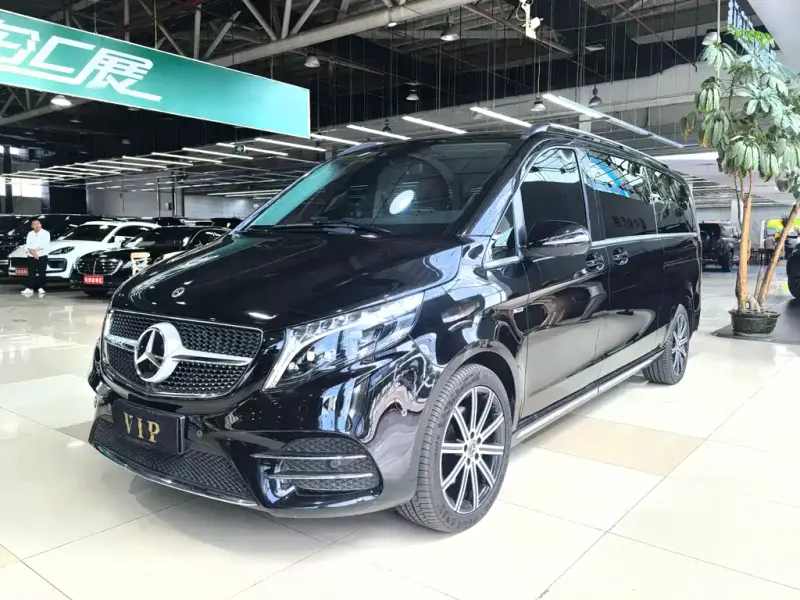 Mercedes-Benz V-Class, 2024