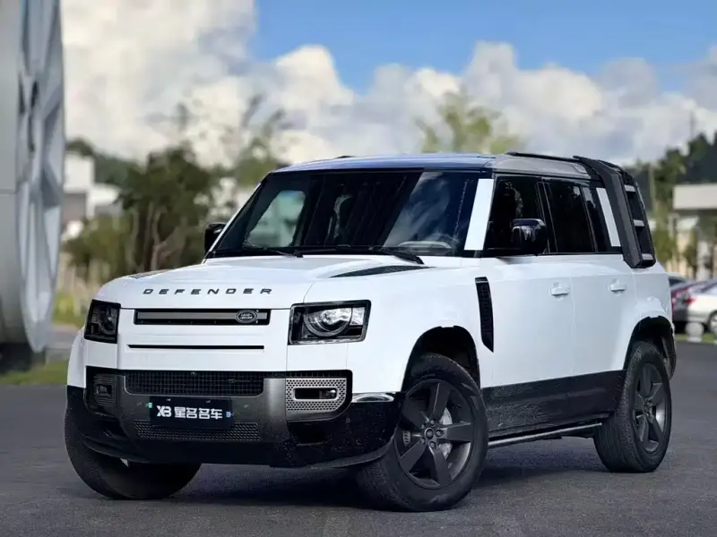 Land Rover Defender, 2023