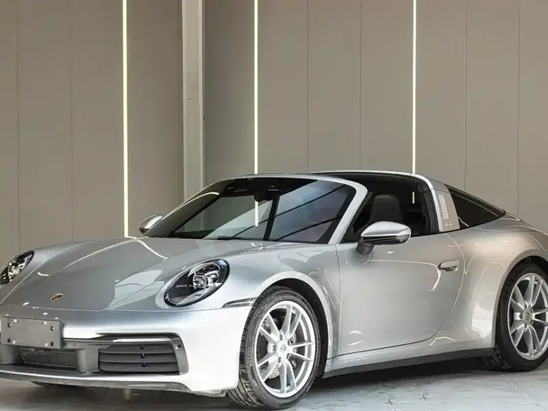 Porsche 911, 2021