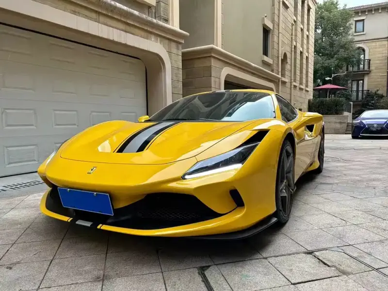 Ferrari F8, 2021