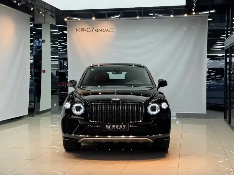 Bentley Bentayga, 2024