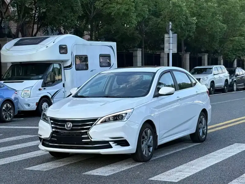 Changan Eado DT, 2018