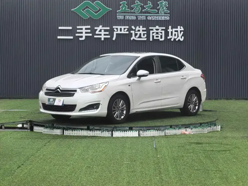 Citroen C4L, 2015