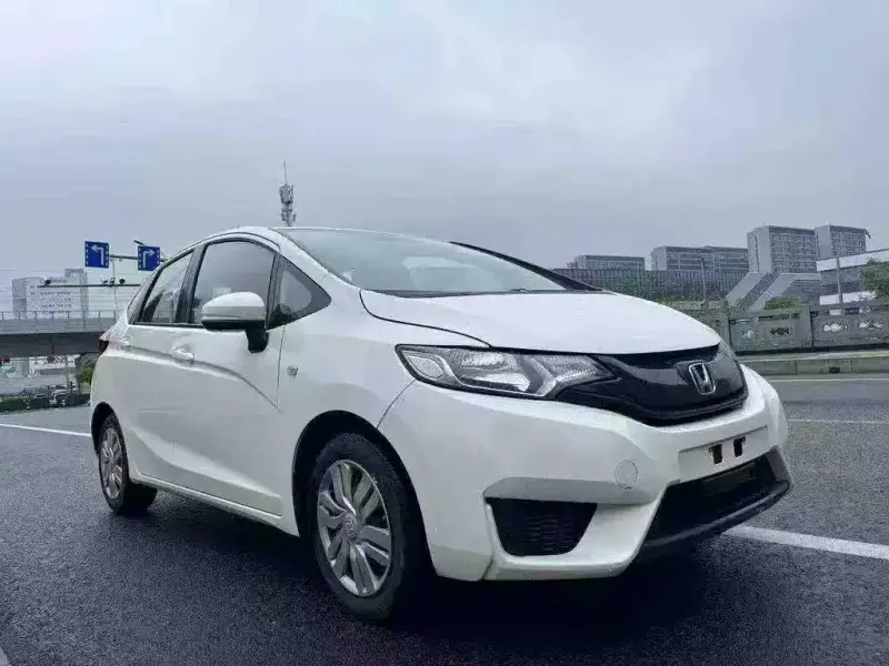 Honda Fit, 2015