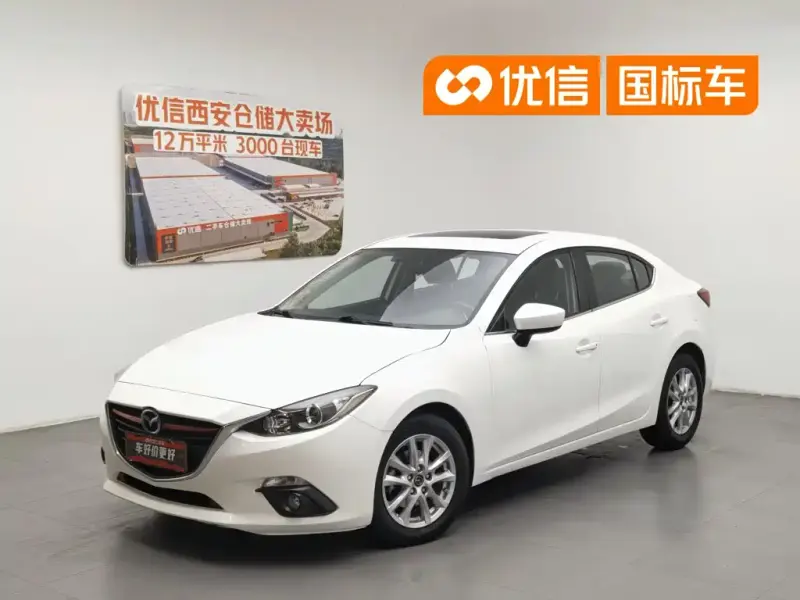 Mazda 3 Axela, 2016