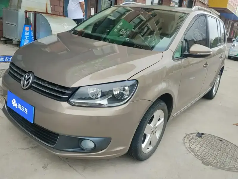 Volkswagen Touran, 2014