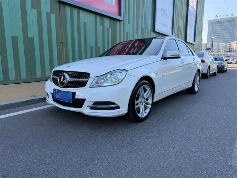 Mercedes-Benz C-Class, 2013