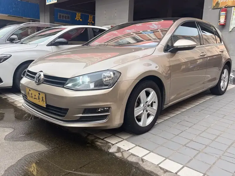 Volkswagen Golf, 2015