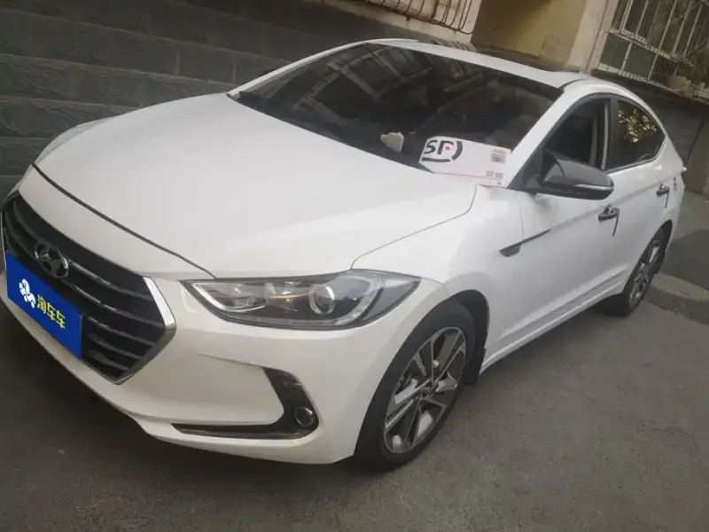 Hyundai Elantra, 2019