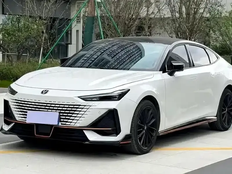 Changan UNI-V, 2022