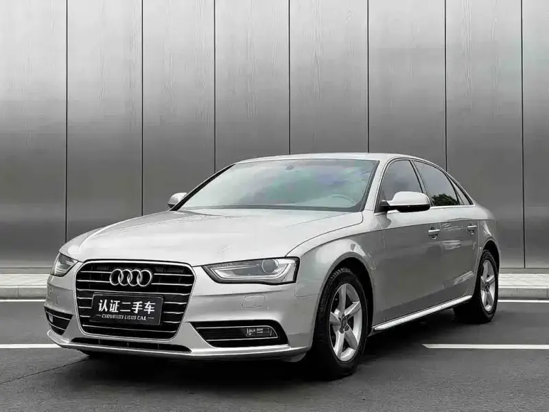 Audi A4L, 2015