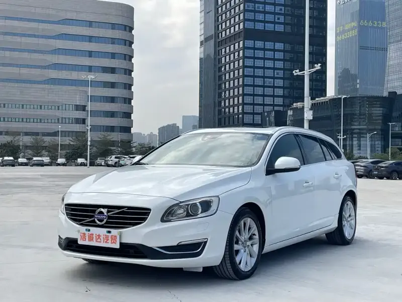 Volvo V60, 2016