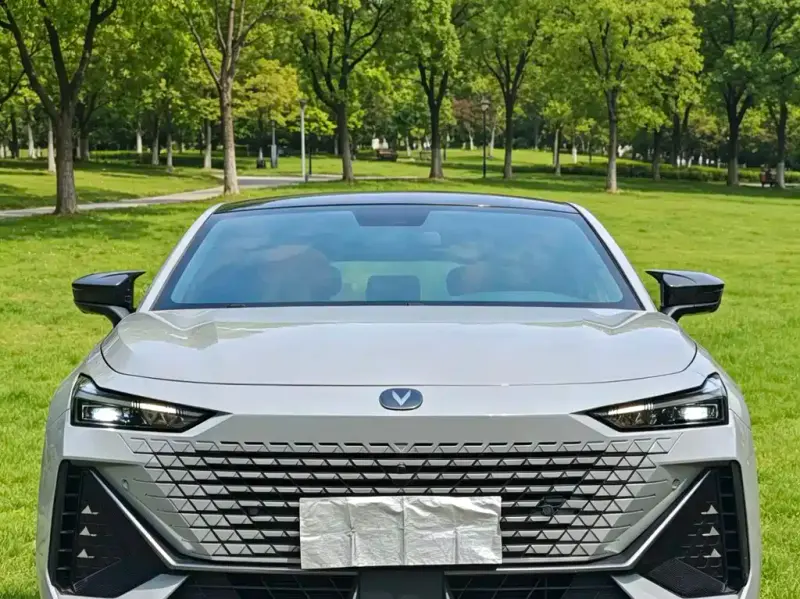 Changan UNI-V, 2023