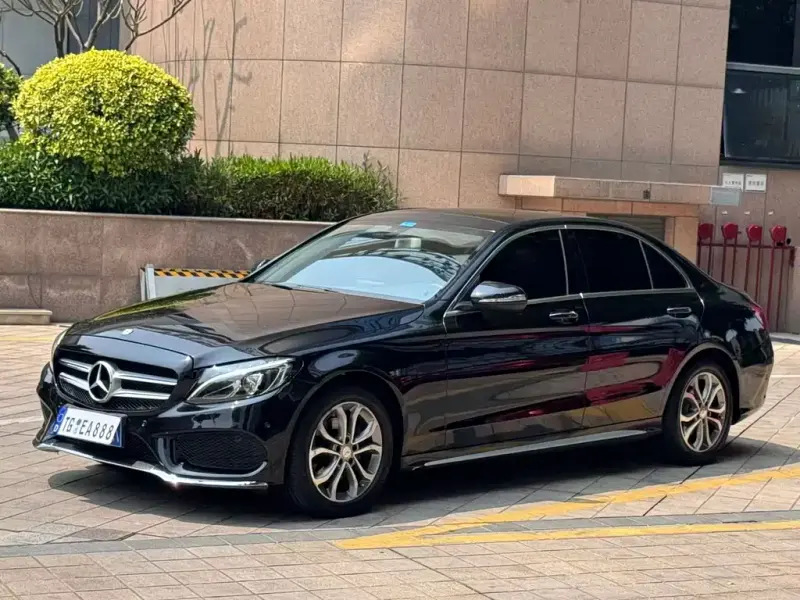 Mercedes-Benz C-Class, 2015