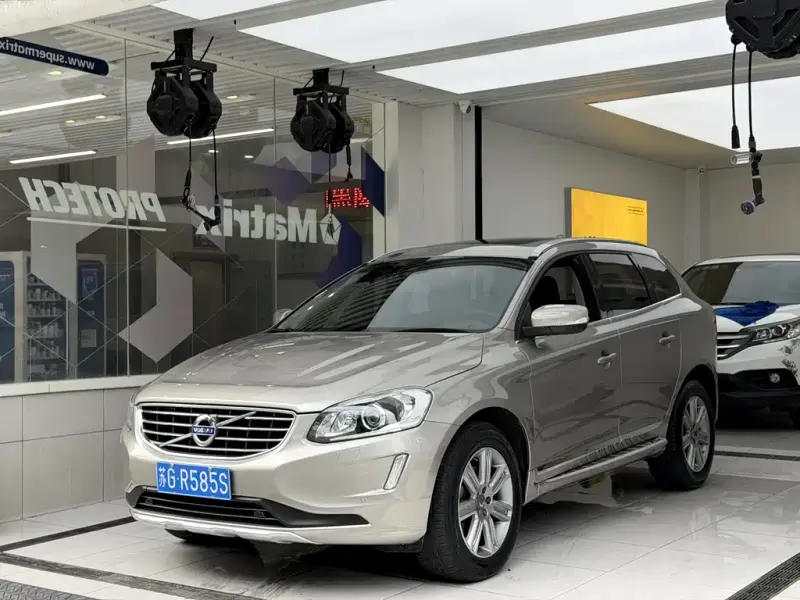 Volvo XC60, 2016